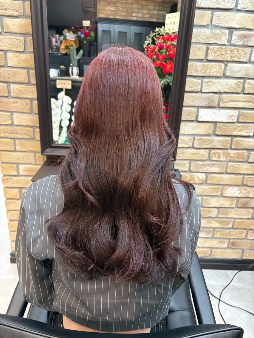 ロング カラー ブリーチ ダブルカラー ブリーチなしカラー レッドカラー ヘアカラー ハッシュカット 暖色カラー/伊藤菜月のヘアスタイル