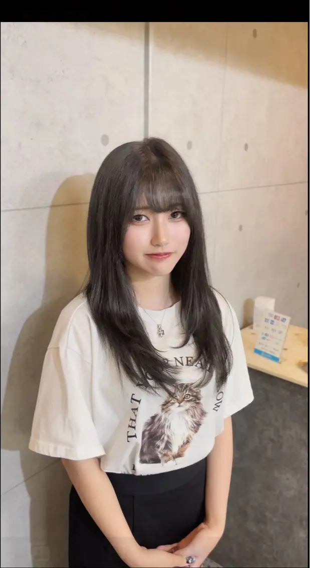 セミロング ))ブリーチ特化(( 渡邉 怜のヘアスタイル