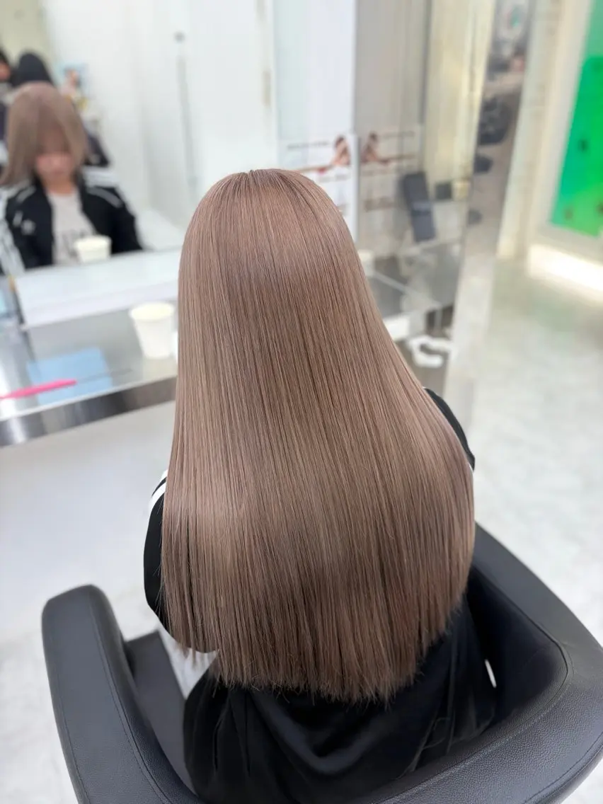 カラー カット ヘアカラー トリートメント ヘアセット 透明感うる艶カラー 🤍MANAMIのヘアスタイル
