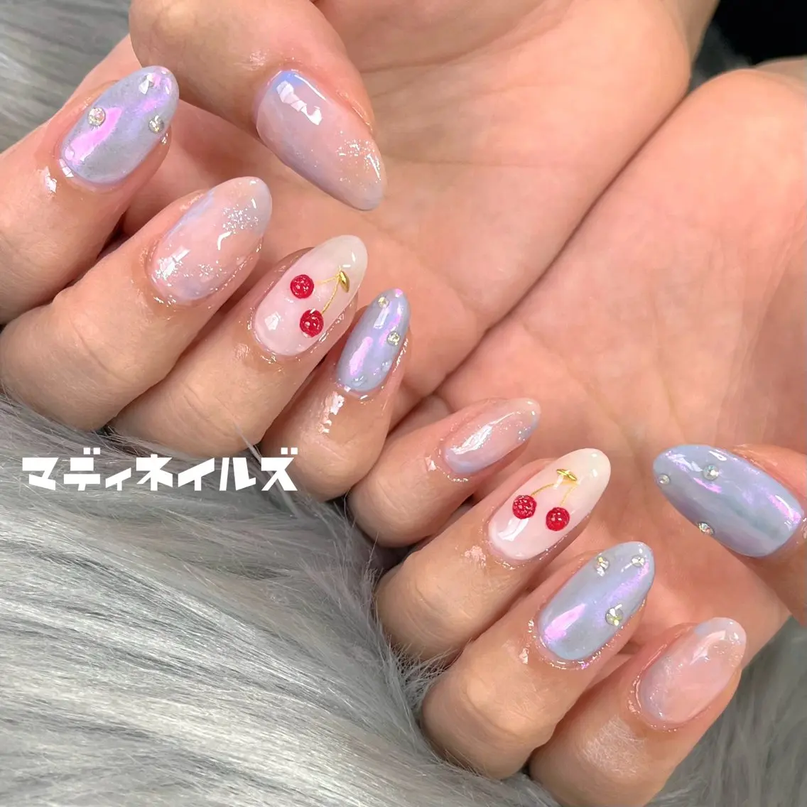 ネイル MADDYNAILS ✴︎柏痛ネイルのネイルデザイン