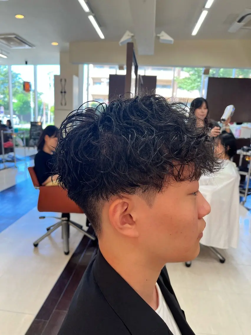 ショート パーマ メンズ マッシュ メンズパーマ スパイラルパーマ 🧊メンズ特化🧊 高木航希のヘアスタイル