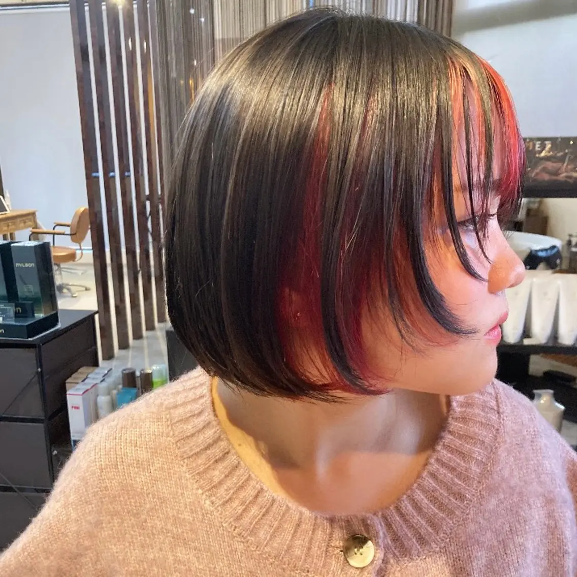 ミディアム カラー 顔まわりレイヤー 顔周りカット レイヤーカット カット 前田 知輝のヘアスタイル
