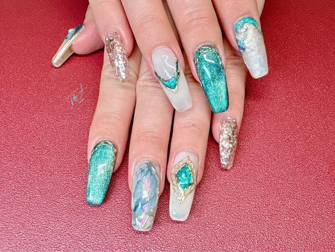 ネイル 長さ出し ジェルネイル ロングネイル マグネットネイル スカルプネイル T&A nailのネイルデザイン