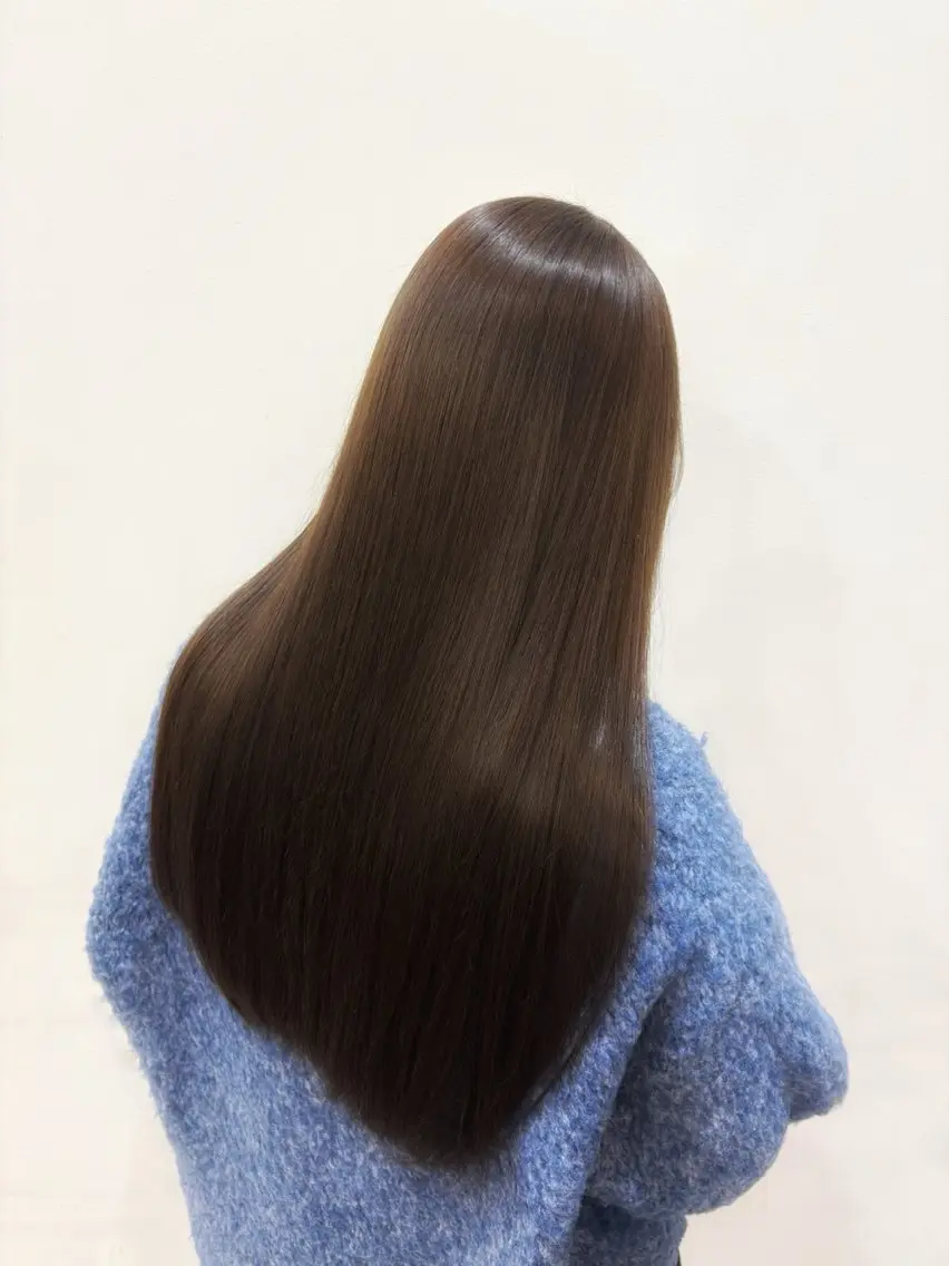 5月限定🉐🌸🍃うねりや癖でお悩みの方必見👀髪質改善ストレート(縮毛矯正)🍒トリートメントも込みとなってます‼︎の写真