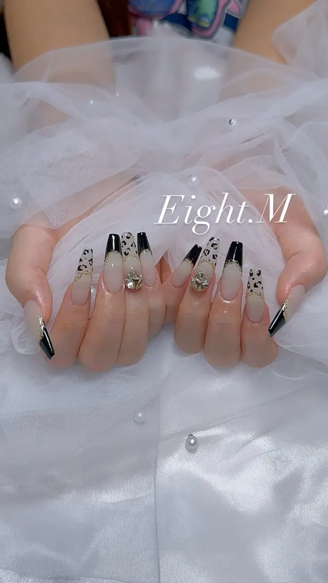 ネイル ハンドネイル EIGHT .Mのネイルデザイン