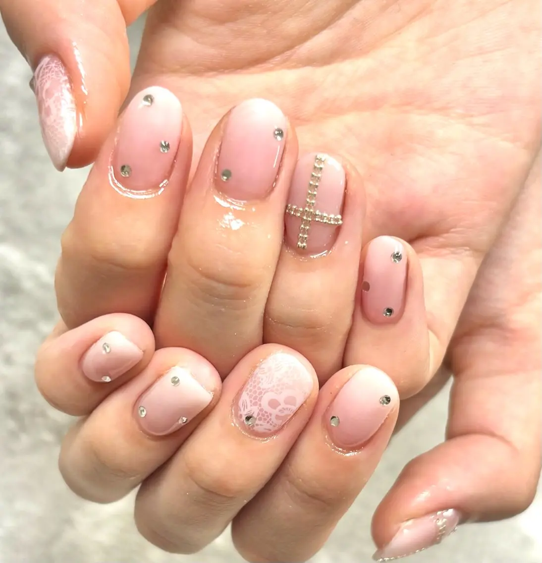 ネイル ガーリー 持ち込み ショートネイル Natsumi 【protea】のネイルデザイン