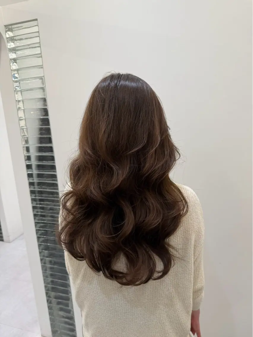 ロング ARMONY えりのヘアスタイル