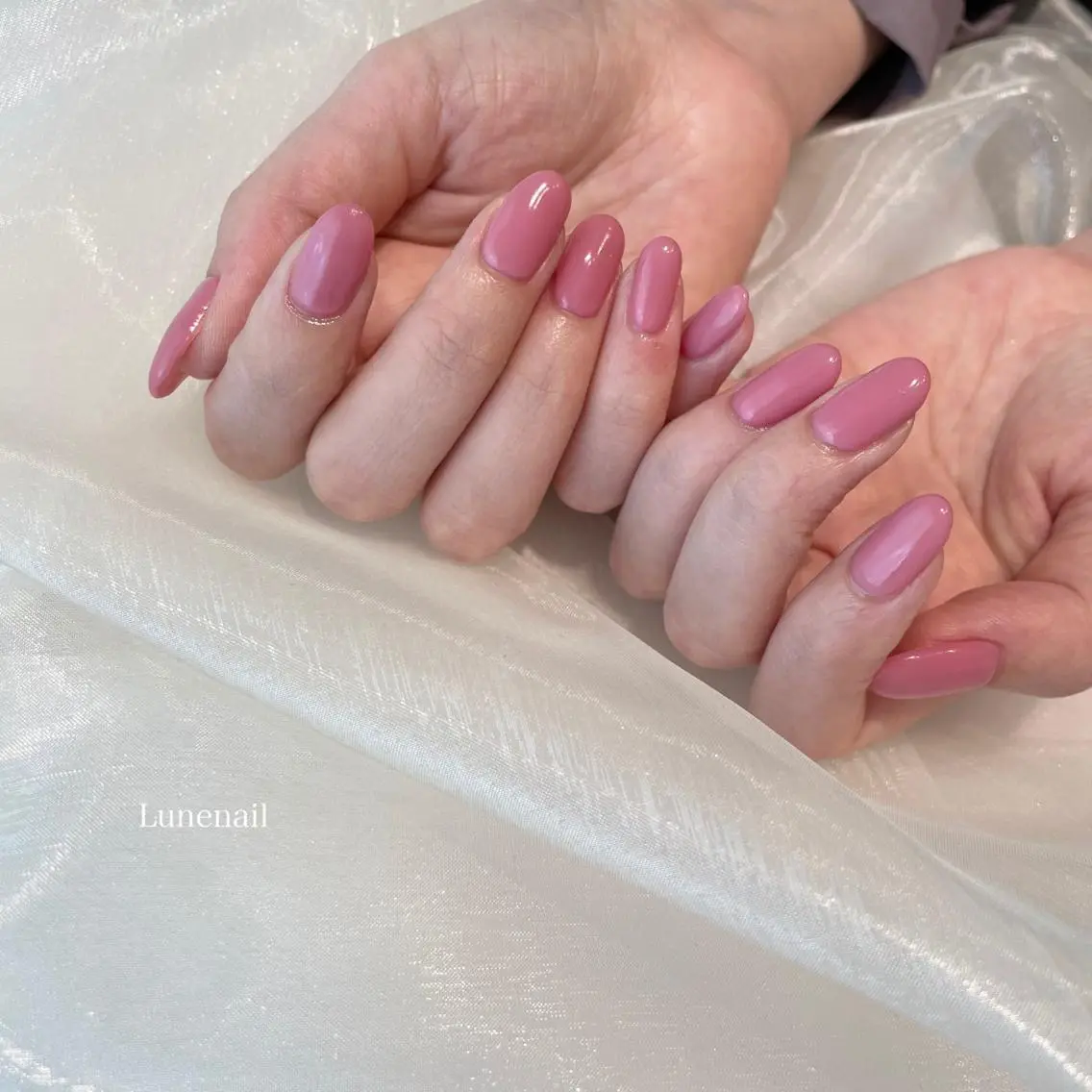 ミディアム ハンドネイル Lune nailのネイルデザイン