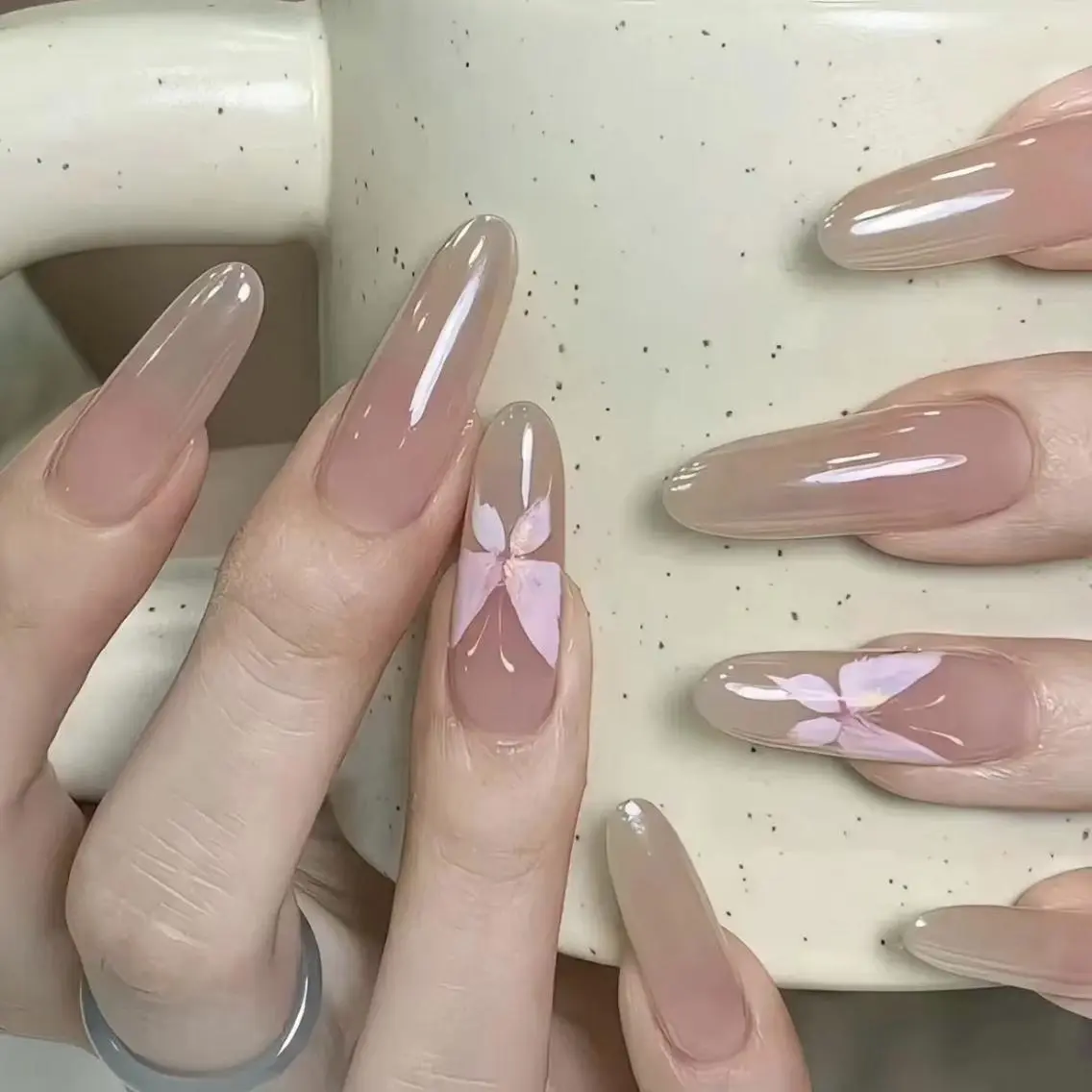 ネイル エリ🫧 nail池袋東口のネイルデザイン