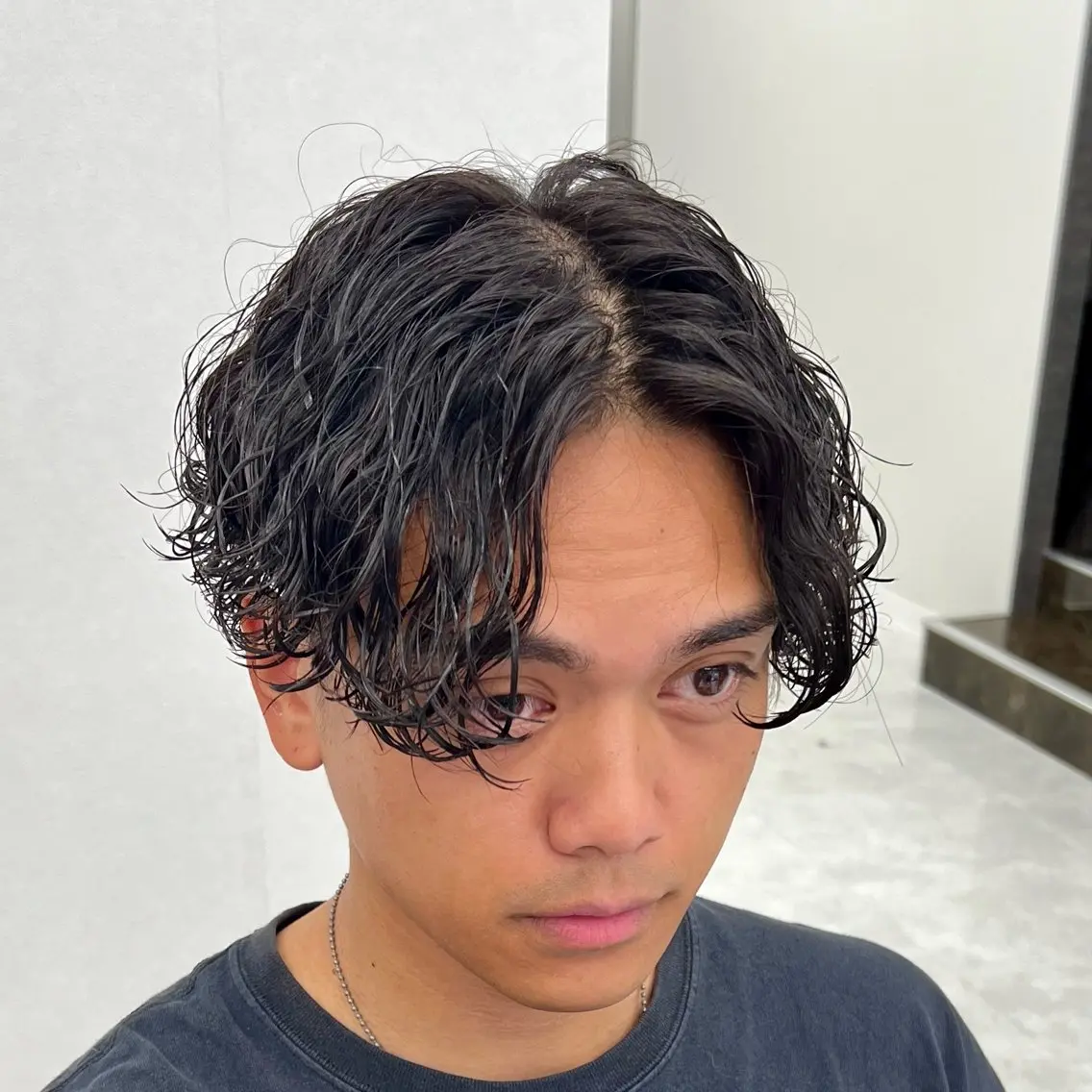 ミディアム カット パーマ トリートメント ヘアセット メンズパーマ名人 TAKUMAのヘアスタイル