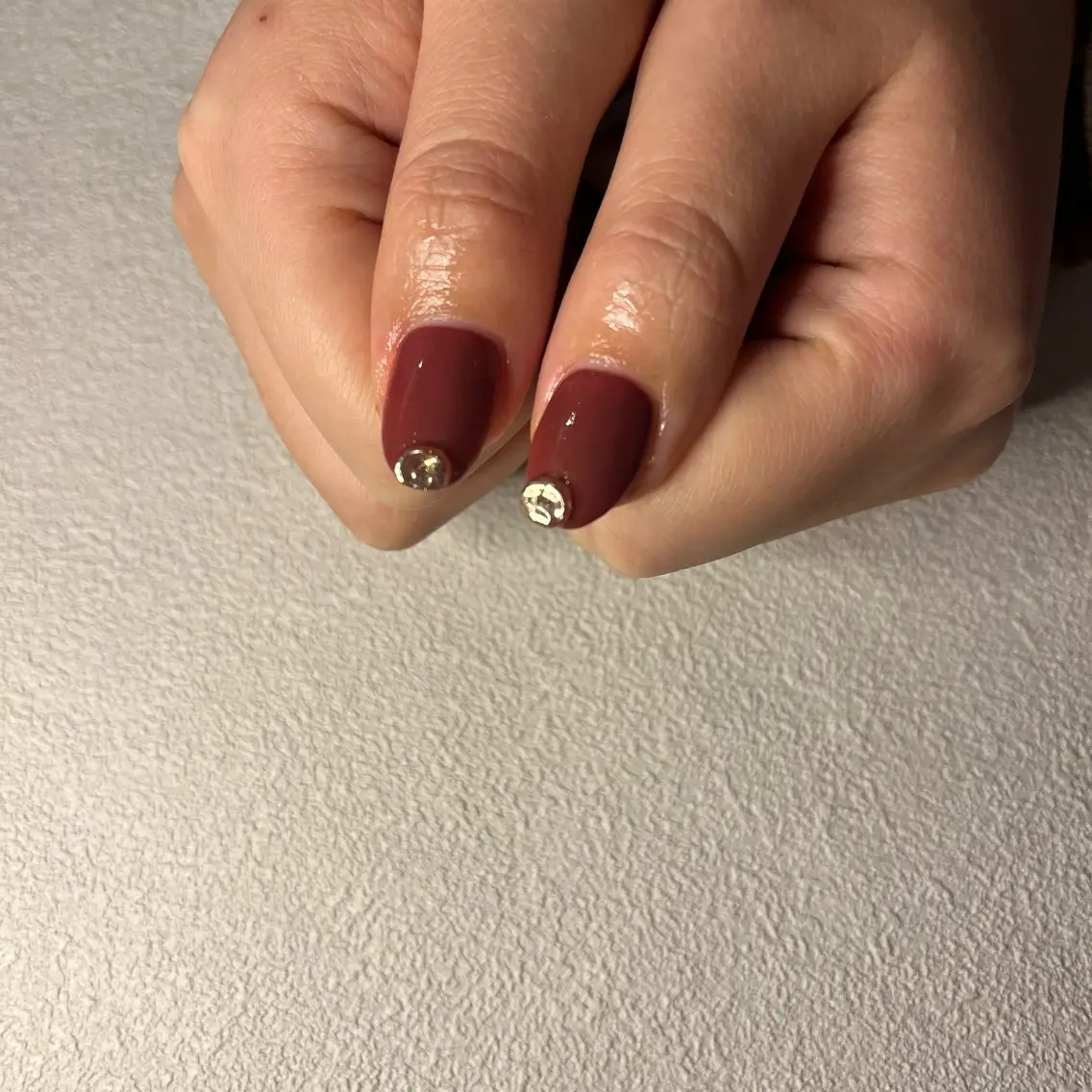 ネイル アートネイル ジェルネイル マグネットネイル ワンカラーネイル パラジェル nail slow.のネイルデザイン