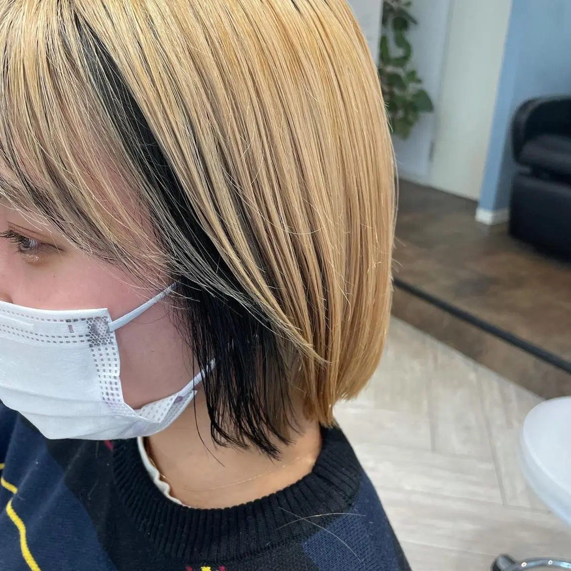 ショート カット ヘアカラー トリートメント 亀山 由里菜のヘアスタイル