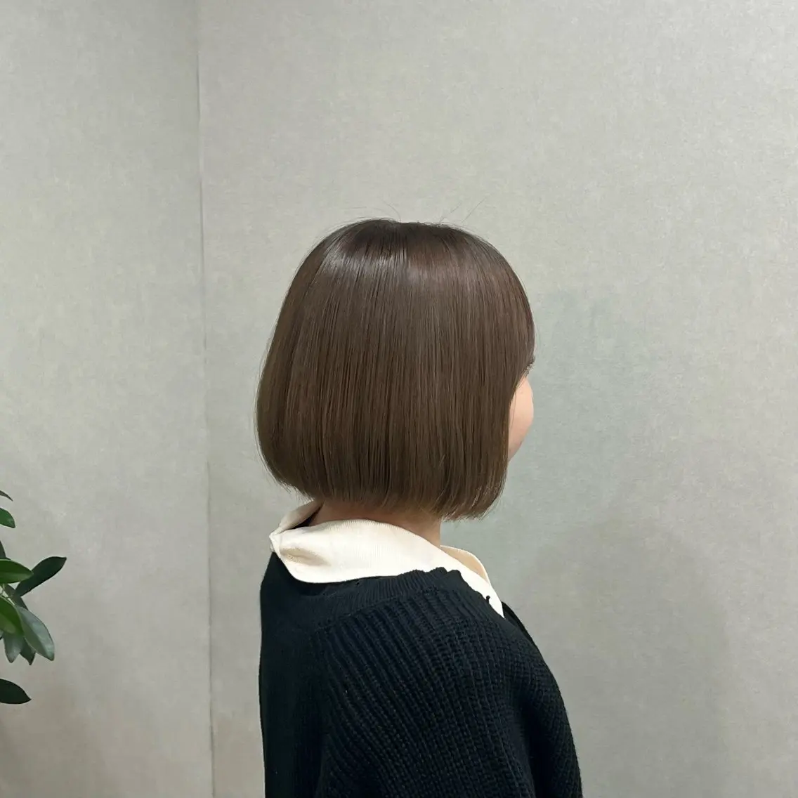 カラー ベージュカラー 透明感カラー イルミナカラー オリーブベージュ ヘアカラー Kato chiharuのヘアスタイル