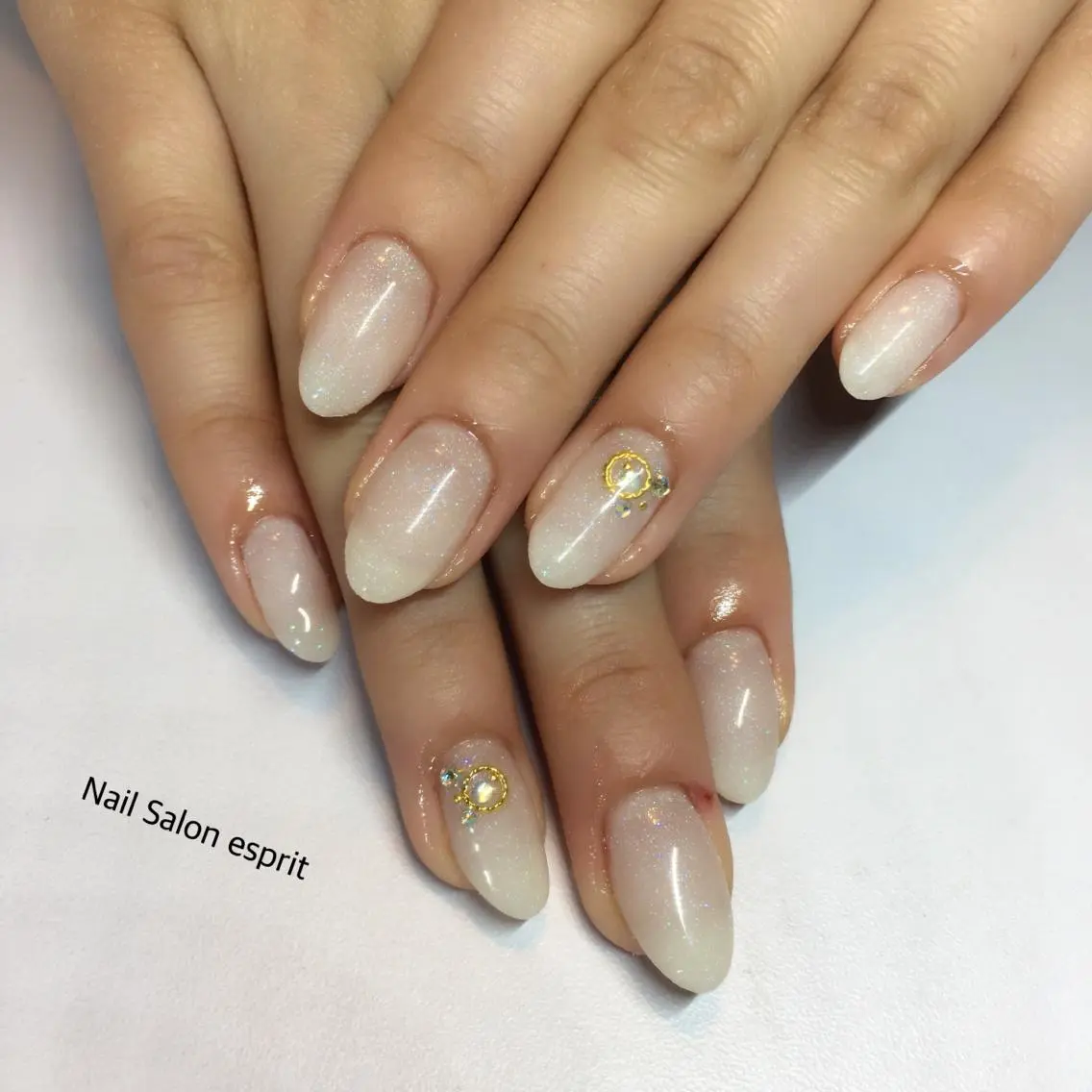 ネイル ストーンネイル Nail Salon espritのネイルデザイン