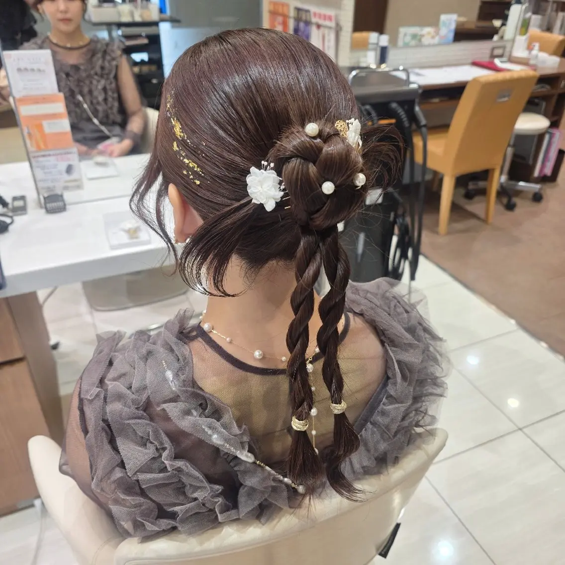 ヘアアレンジ ヘアセット toiro ちだしえりのヘアスタイル