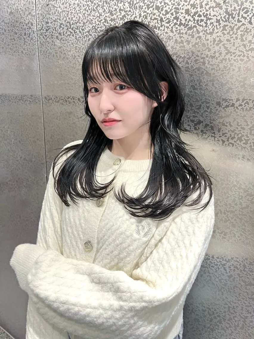 セミロング カラー 尾崎隼大 レイヤー/ウルフのヘアスタイル