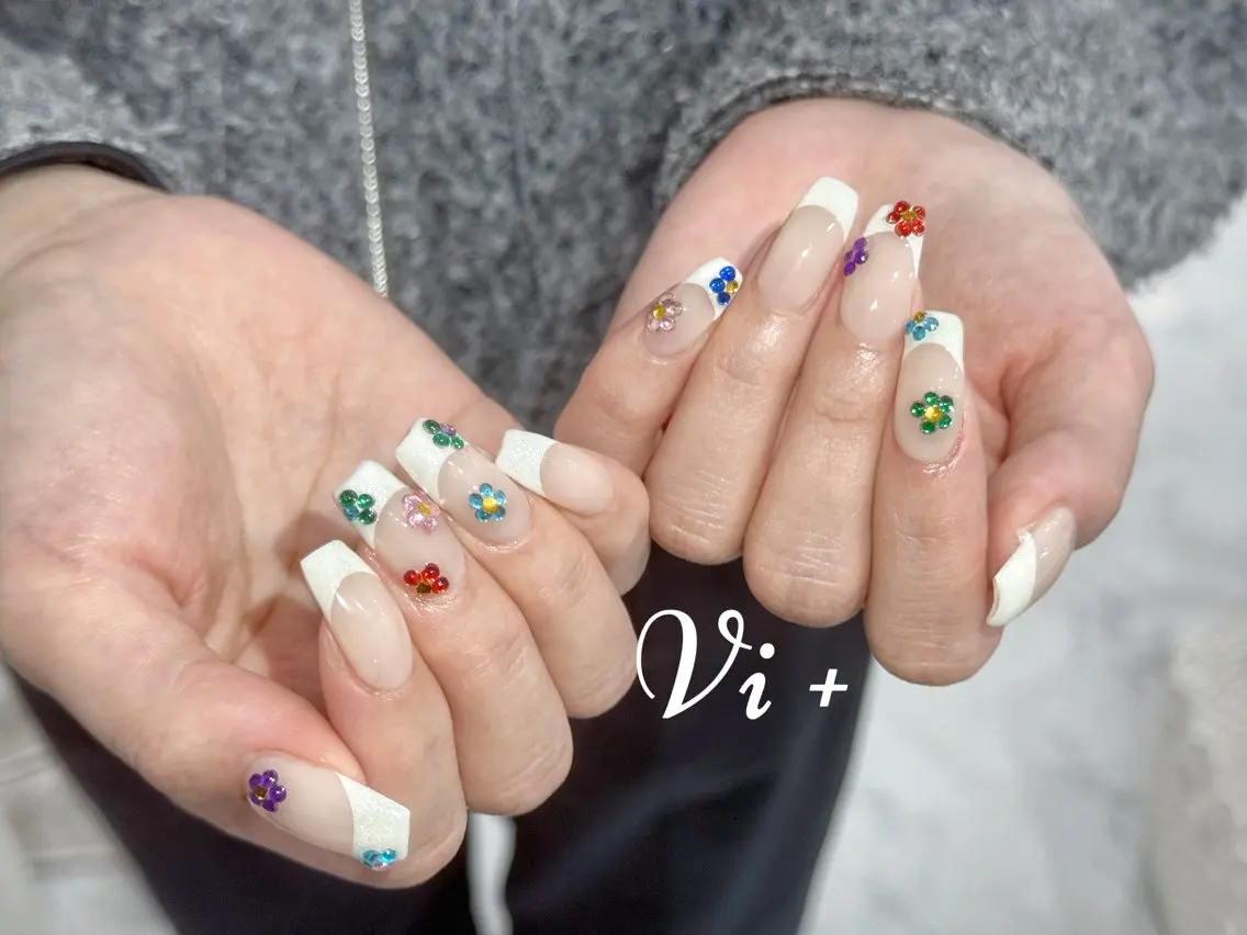 ネイル ハンドネイル ✨Nailsalon Vi+✨のネイルデザイン