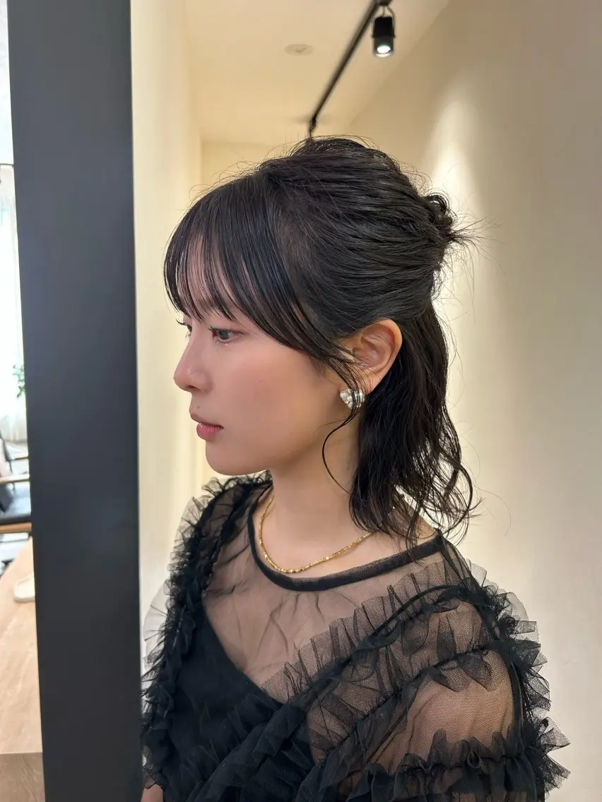 ミディアム お団子ヘア ヘアセット hubhair レイヤー/透明感のヘアスタイル