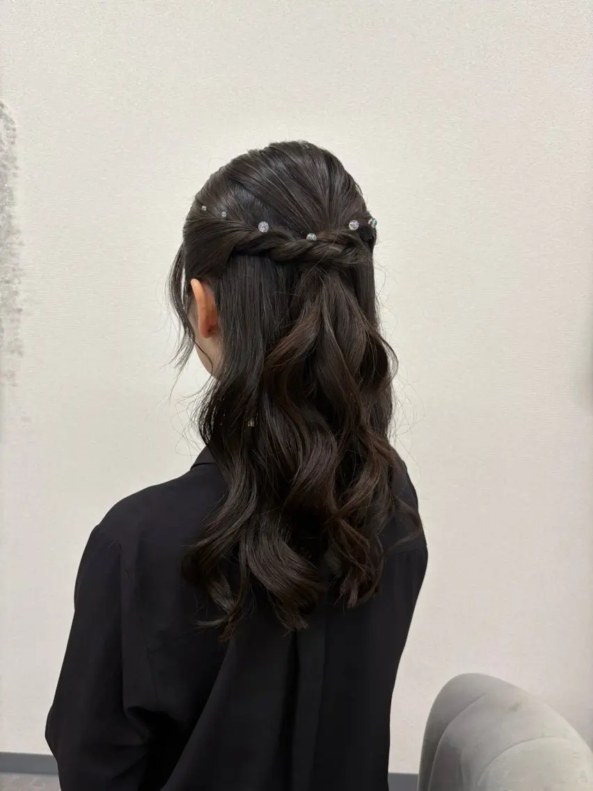 ヘアアレンジ ハーフアップ 結婚式・ブライダル ヘアサロン ミカヅキのヘアスタイル