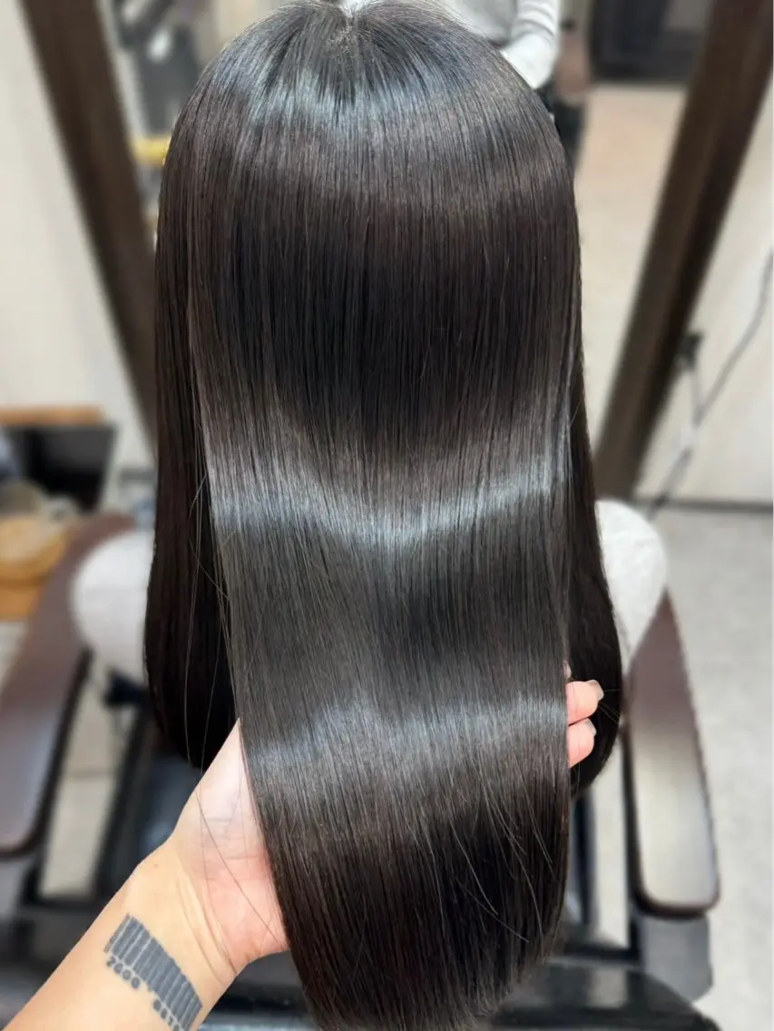 カラー カット ヘアカラー トリートメント たぴ。ぱつっとボブ/ つや髪🍒髪質改善のヘアスタイル