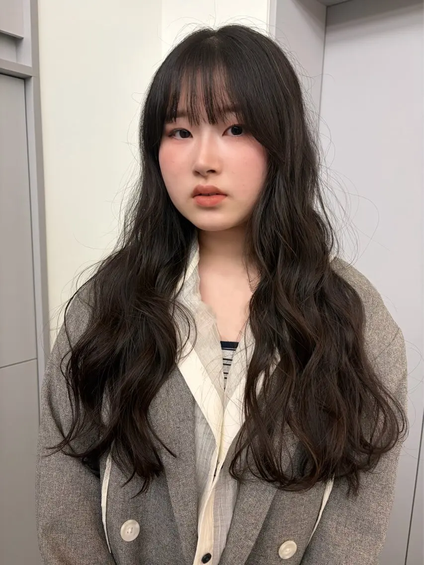ロング ロング ダブル透明感カラー/ ロングカット/Rioのヘアスタイル
