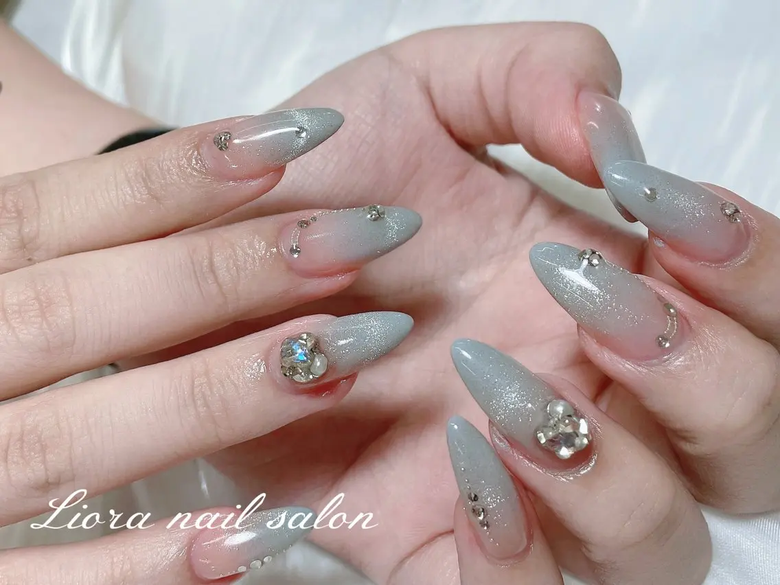 ネイル チークネイル フットネイル フレンチネイル ジェルネイル ガーリー ハンドネイル Liora nailのネイルデザイン