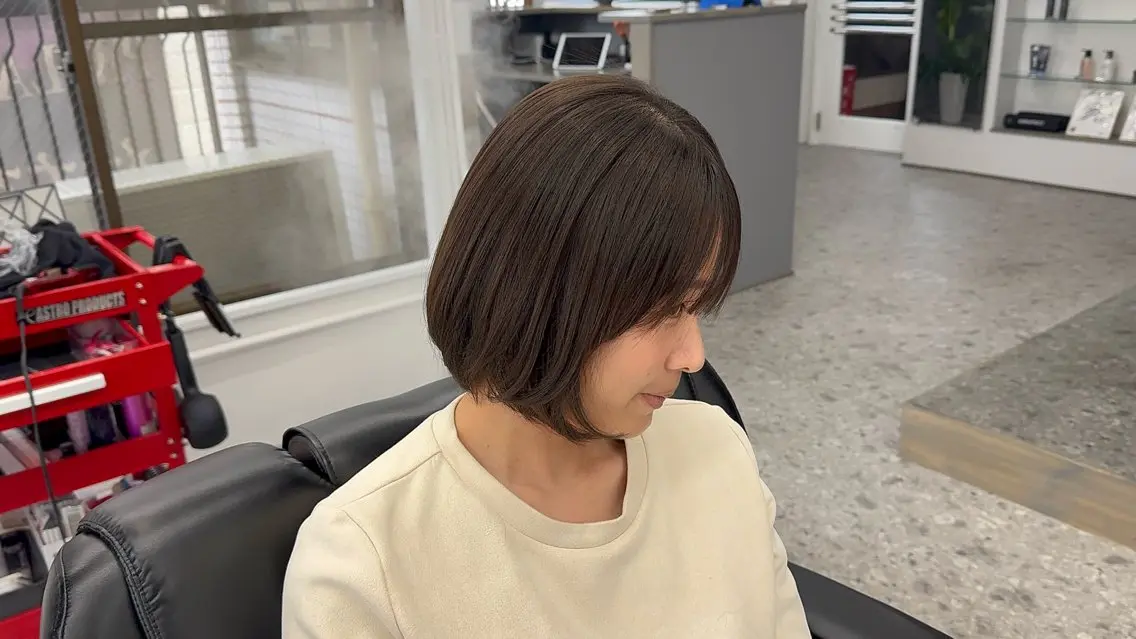 ミディアム カット ヘアカラー トリートメント 箕面☆髪質改善☆安田 聡志のヘアスタイル