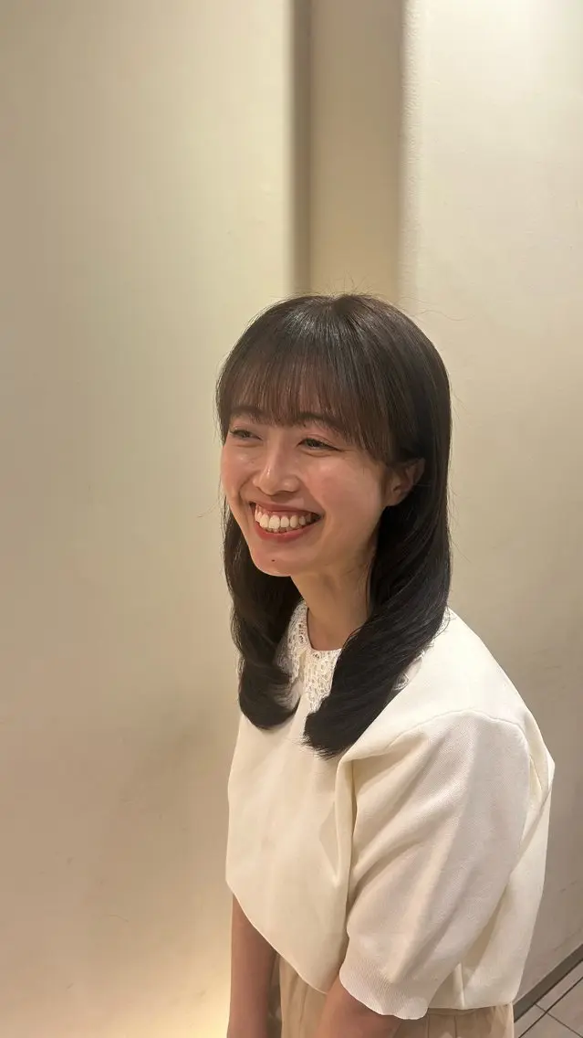 ミディアム カラー ブラウンカラー カット ヘアカラー 位田 結実のヘアスタイル