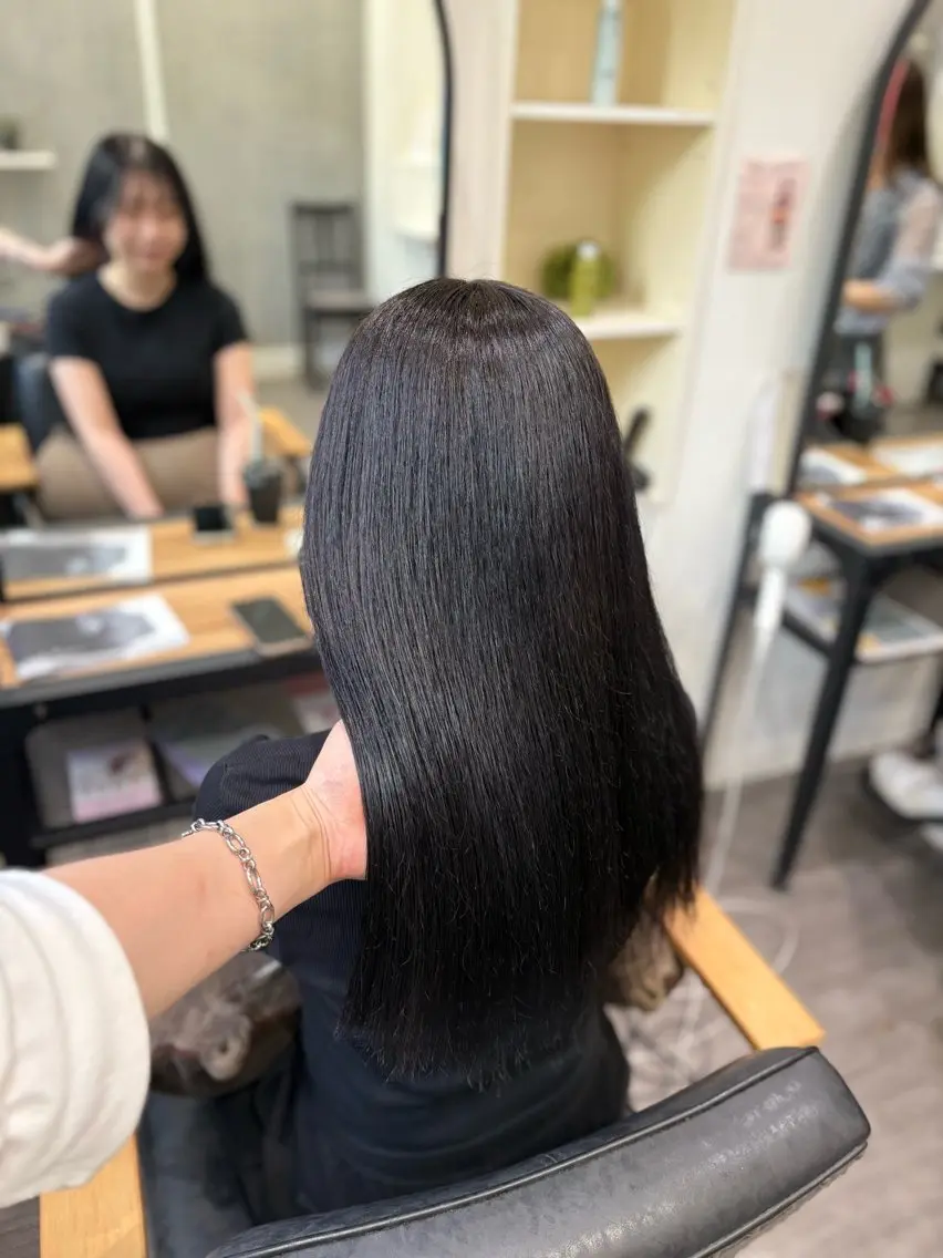ロング カラー カット nijika/ 艶カラー🫧のヘアスタイル