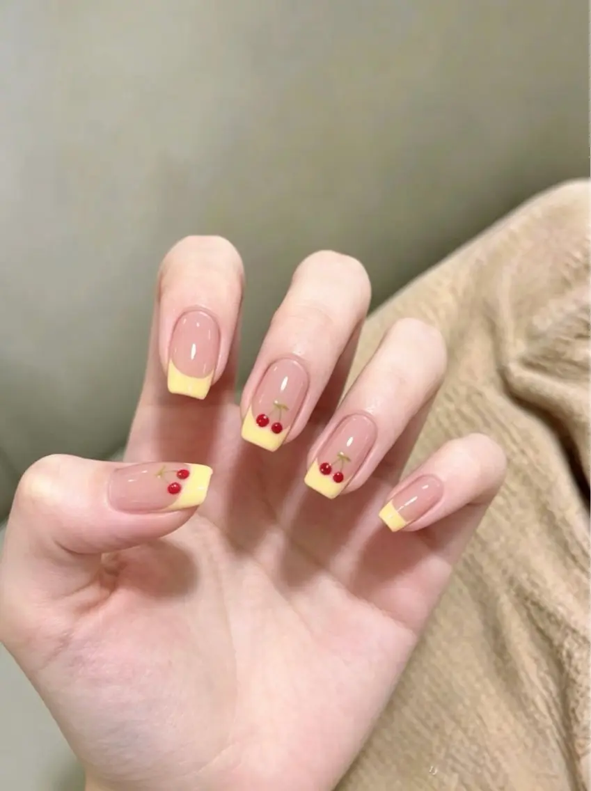 ネイル オーロラネイル チークネイル フットネイル フレンチネイル ジェルネイル NEW NAIL💞 Ka  Kaのネイルデザイン