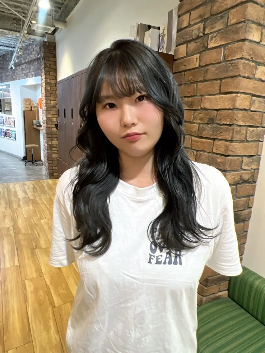 カラー ベージュカラー オリーブベージュ NOA福島 RENA🌼のヘアスタイル