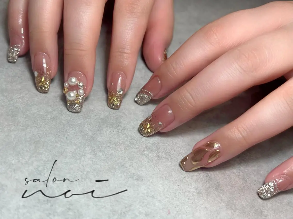 ネイル ハート ミラーネイル ハンドネイル salon noiのネイルデザイン