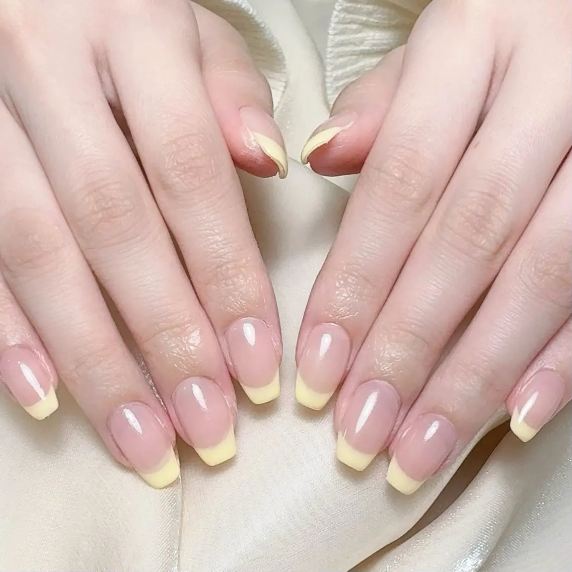 メンズ ネイル メンズ韓国風 アートネイル オーロラネイル ガーリー キラキラネイル ハンドネイル Nail salon 木にいるのネイルデザイン