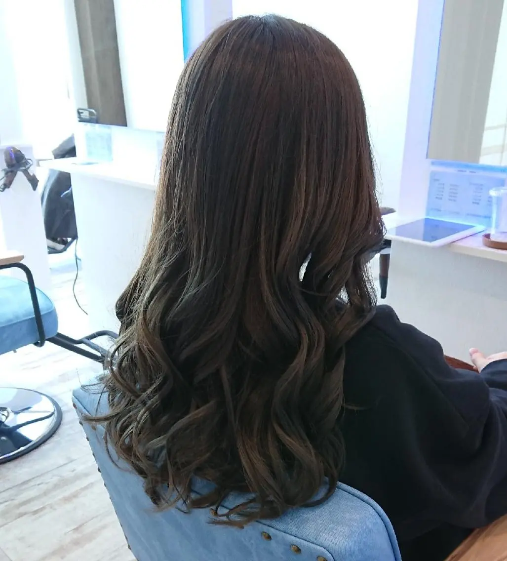 ロング カラー ヘアアレンジ 小林 伸行のヘアスタイル