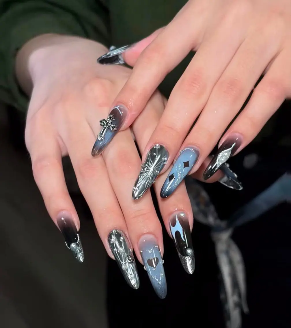 ネイル ハンドネイル Rina Mika Nailsのネイルデザイン