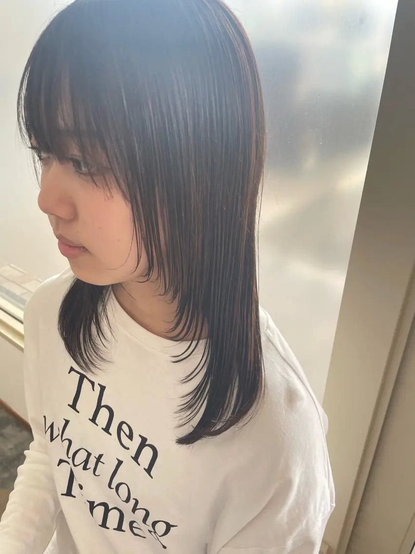 ミディアム レイヤーカット ende. ハルタのヘアスタイル