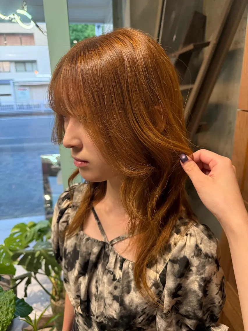 カラー イエローカラー ヘアカラー サクラ /ワンカラーのヘアスタイル