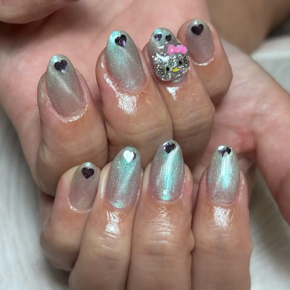 ネイル マグネットネイル CHERILY SAKURAのネイルデザイン