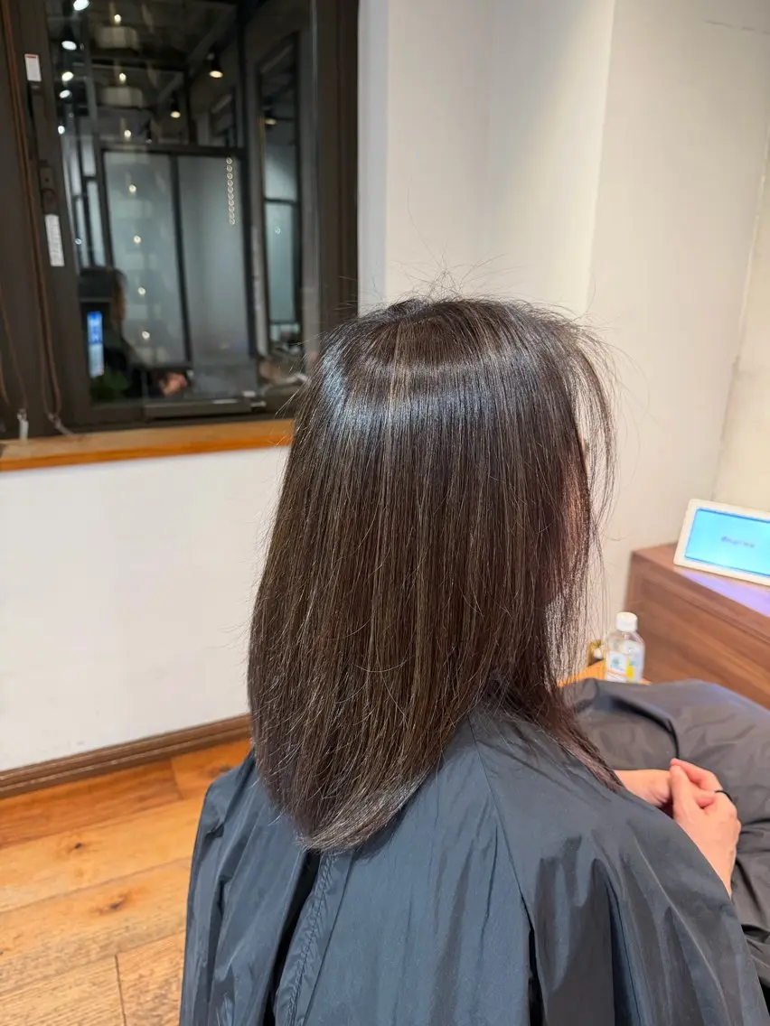 セミロング ヘアカラー ヘルシー/ナチュラル ハイライト・カラーのヘアスタイル