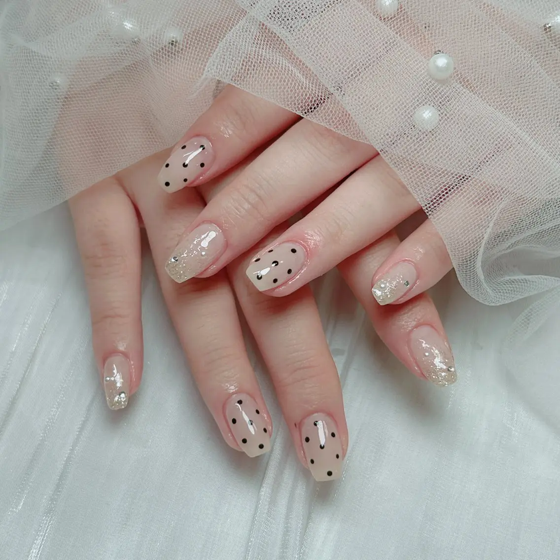 ネイル ジェルネイル 韓国ネイル ニュアンスネイル シンプルネイル ワンホンネイル ハンドネイル Cute Tips nailのネイルデザイン