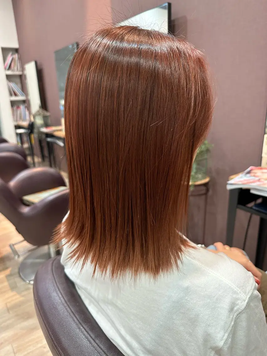 ミディアム カット ヘアカラー ツヤ髪質改善 💜れいな💜のヘアスタイル