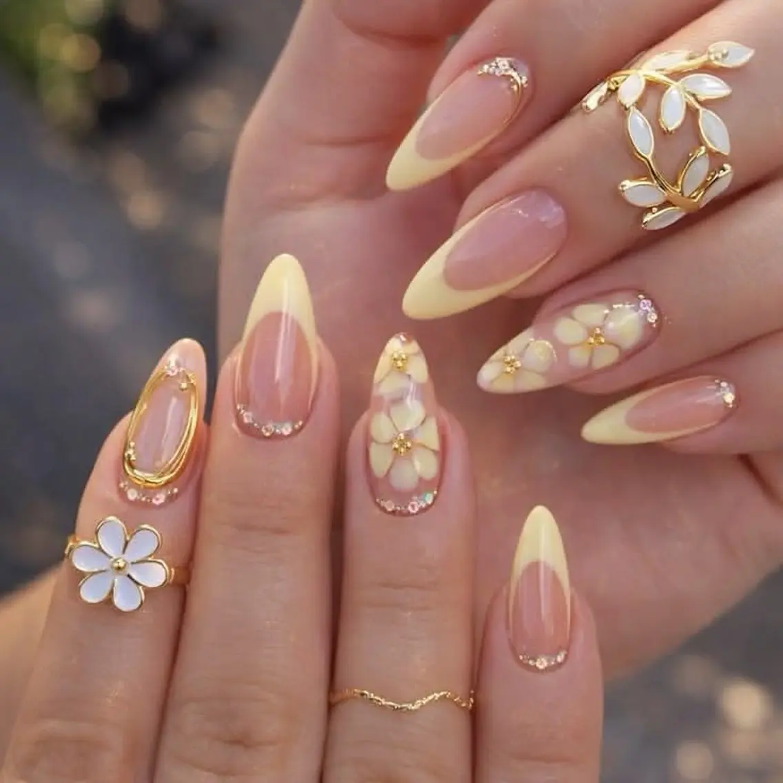 ネイル キラキラネイル 韓国ネイル 持ち込み スカルプネイル ワンホンネイル ハンドネイル ハンドケア Nova Nail Salonのネイルデザイン