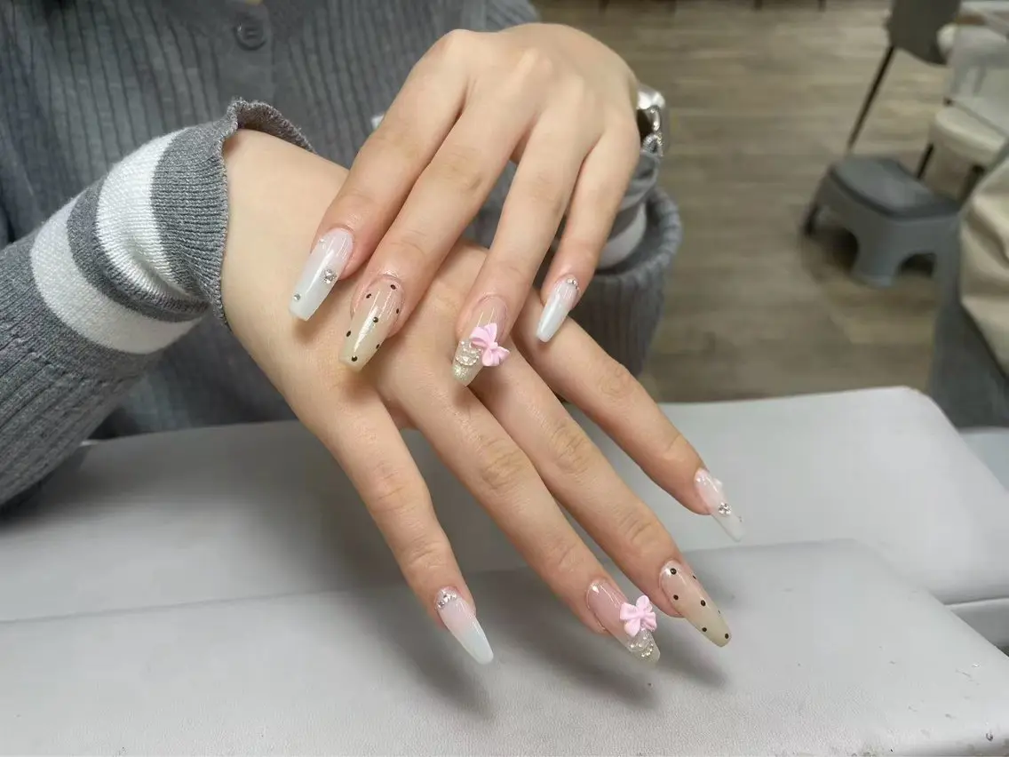 ネイル LOTUS渋谷 ミサのネイルデザイン
