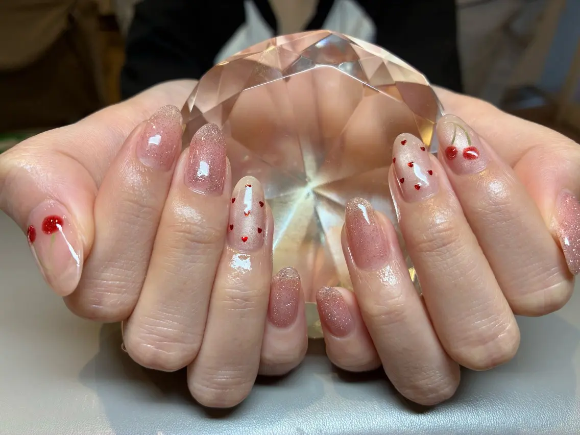 ネイル ハンドネイル ECRLN Atsumiのネイルデザイン