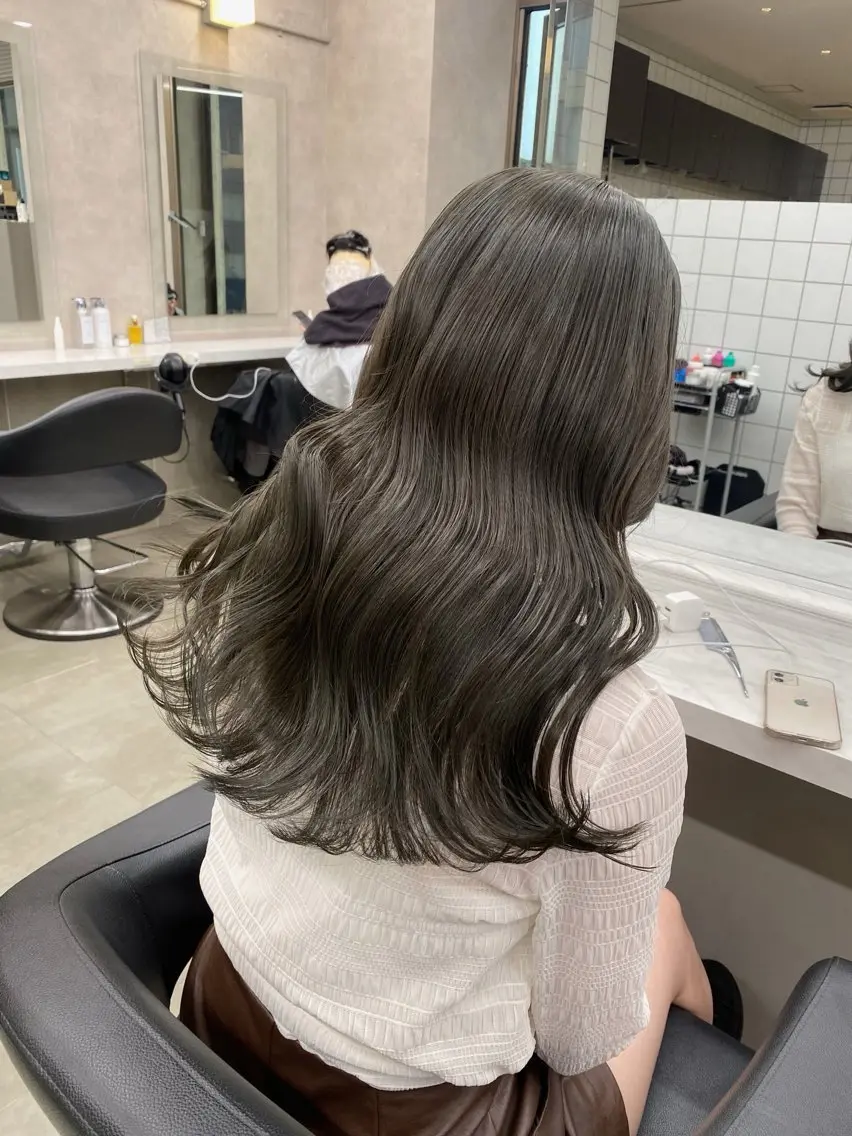 カラー ヘアカラー トリートメント ブリーチ縮毛矯正加藤 赤み無し透明感ヘアのヘアスタイル