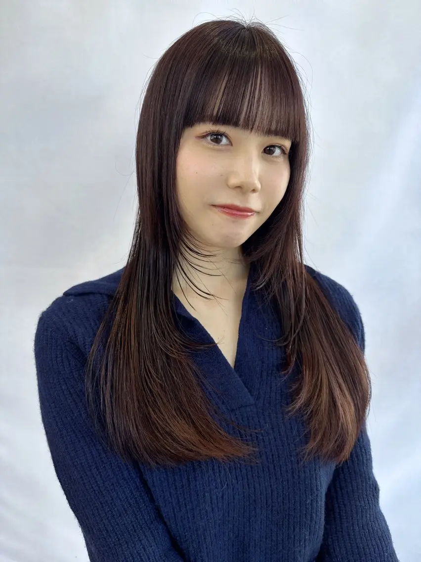 ロング 守屋 瞳子のヘアスタイル