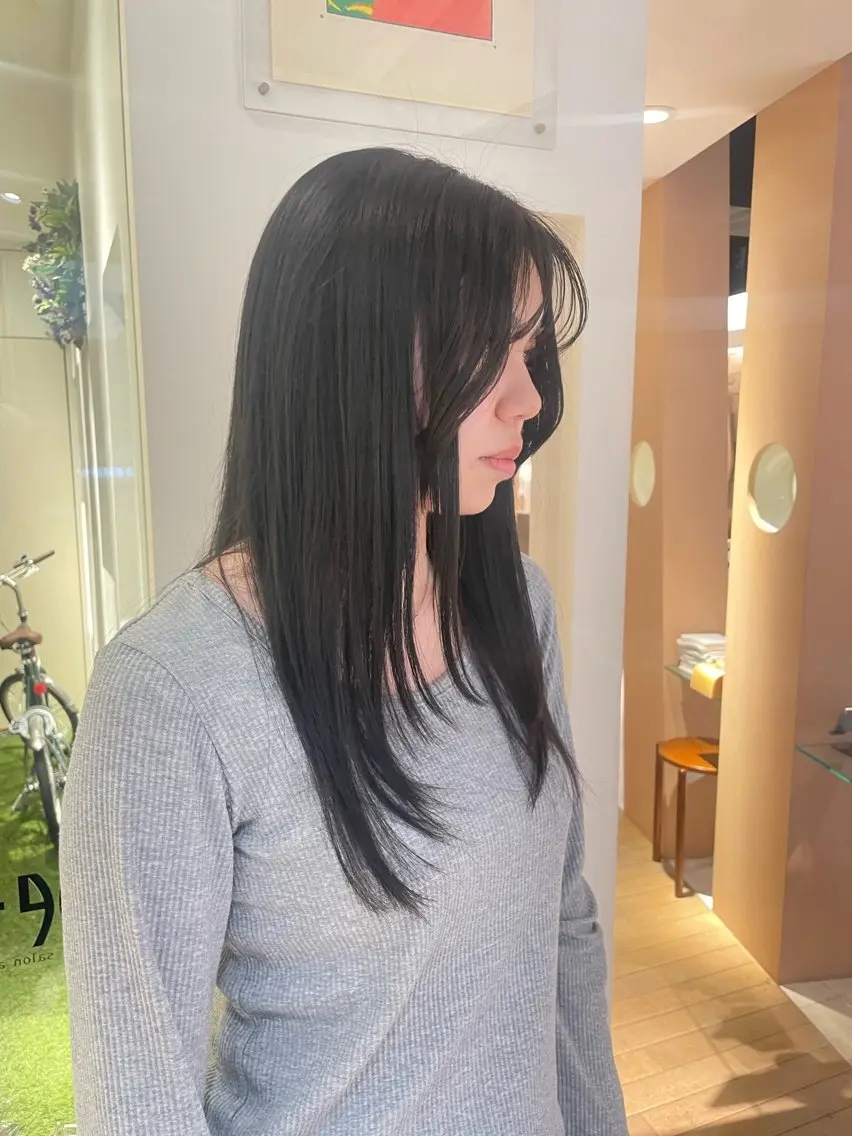 ロング 顔まわりレイヤー レイヤーカット カット ヘアカラー トリートメント 林 季香のヘアスタイル