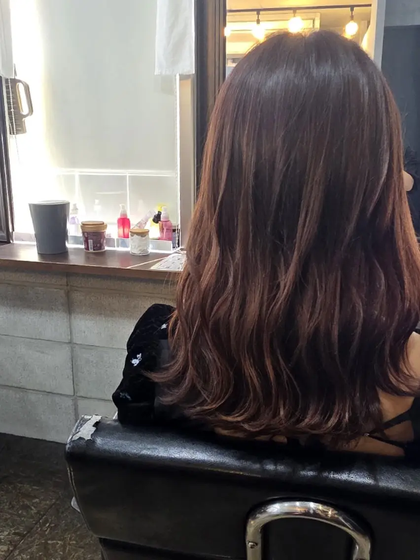 セミロング ピンクブラウン S. ERIのヘアスタイル
