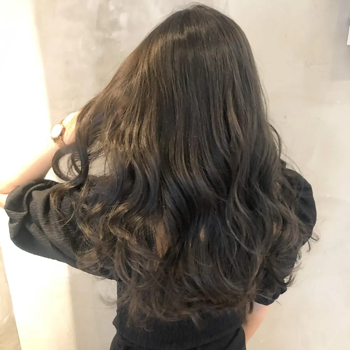 ミディアム カラー パーマ ヘアアレンジ グレージュ カット ヘアカラー トリートメント 新宿/顔周りカット +レイヤー＝しずく♩のヘアスタイル