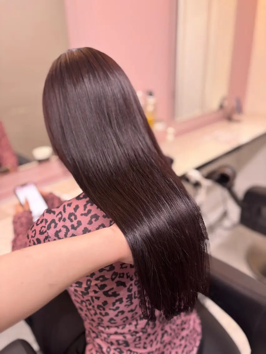 ロング カラー ヘアカラー 💙ハイトーン韓国風 色白ヘア💙manaのヘアスタイル
